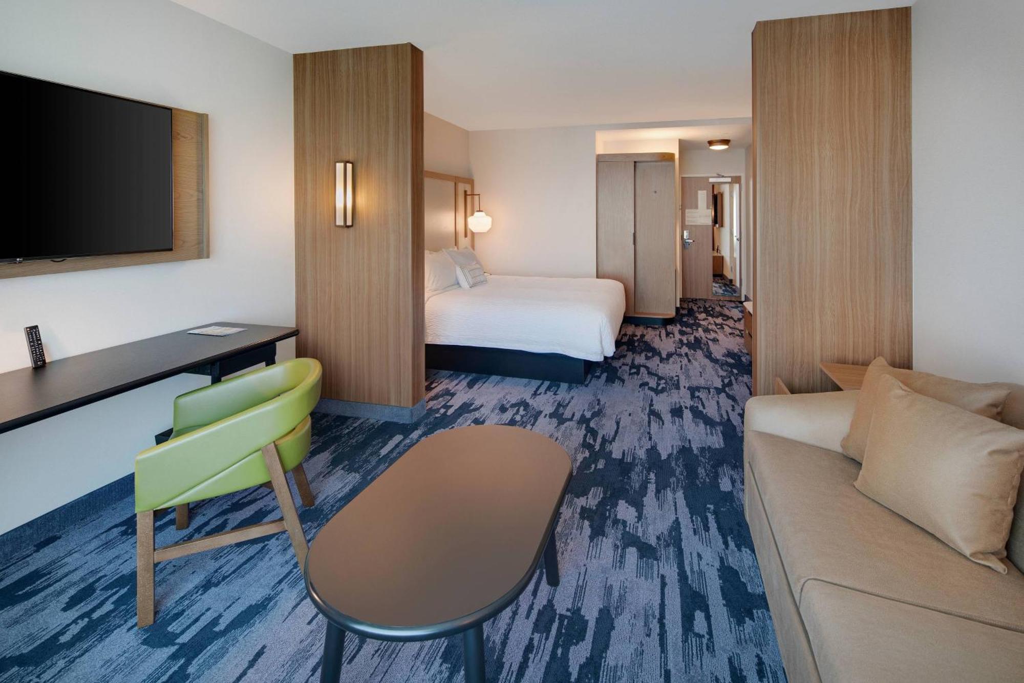 Fairfield Inn & Suites By Marriott Tampa Уесли Чапел Екстериор снимка
